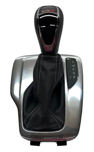Genuine Holden ZB VXR Auto Shifter Gear Knob, Boot & Shifter Surround Quadrant C - Picture 1 of 4