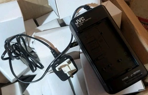 Genuine JVC AA-V15EK AC Video Camera Camcorder Battery Charger AA-V15 - Picture 1 of 3