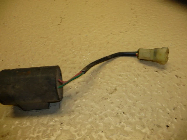 Honda CRF450R TRX450R 2004 relé Foto 1 de 1