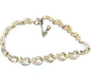 Vintage TRIFARI Signed Gold Plate Adjustable Necklace and Bracelet Set - Bild 1 von 8
