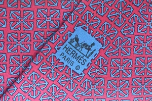 HERMES PARIS MEN'S TIE RED, BLUE/GEOMETRIC Width: 3.25" Length: 56" 7247 MA - Picture 1 of 7