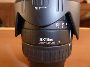 SIGMA ZOOM 28-200mm ASPHERICAL IF- 1:3.5-5.6 - incl. Sonnenbl. - für Minolta - Bild 1 von 6