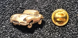 Jaguar Pin E-Type golden relief - Maße 23x13mm - Picture 1 of 1