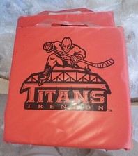 VINTAGE TRENTON TITANS ECHL SEAT CUSHION