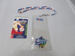 1999 New York Yankees v. Atlanta Braves World Series Game 3 Ticket mit Schlüsselband - Bild 1 von 15