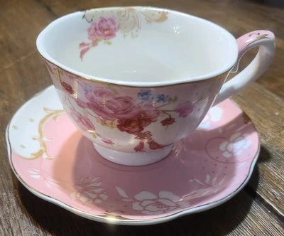 Taza de té y platillo GRACE'S TEAWARE rosa blanco flores borde dorado Foto 1 de 4