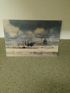 š„Photo of theš„ENOLA GAYš„Hiroshima A-Bombš„Plane Signed by3Crew Members W/ LOA - Picture 1 of 12