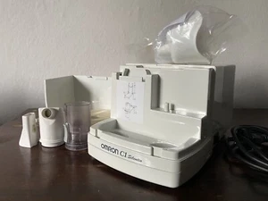 Inhalationsgerät OMRON C1 - Bild 1 von 9
