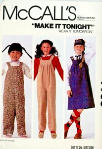 Kinder & Mädchen Pullover Overall McCall's Muster 7706 Größe 4 ungeschnitten - Bild 1 von 2