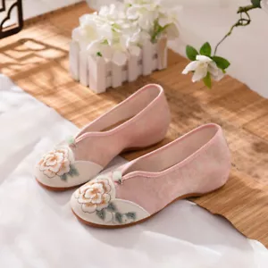 Scarpe Cheongsam scarpe costume Hanfu tacco basso scarpe singole retròbocca bassa η - Foto 1 di 13