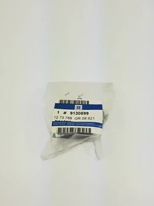 Original Opel 9130599 rear wiper arm cover nut Astra G caravan NEW!!! - Picture 1 of 4