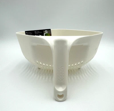 Joseph Joseph White Colander Square Easy-Pour Corners BPA-Free Dishwasher Safe - Image 1 of 4