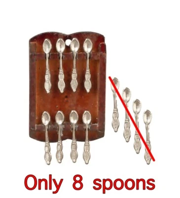 ESTANTE PARA CUCHARAS DE MADERA MINIATURA CASA DE MUÑECAS CON (8) CUCHARAS 1:12 por Town Square Foto 1 de 2