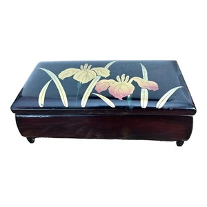 VINTAGE FLORAL ANGEL ORGEL JEWELRY MUSIC BOX JAPAN - Picture 1 of 7