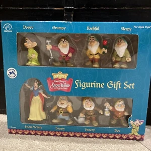 Snow White and Seven Dwarfs Figurine Gift Set~Applause ~ Disney Welcomes 2000 - Picture 1 of 22
