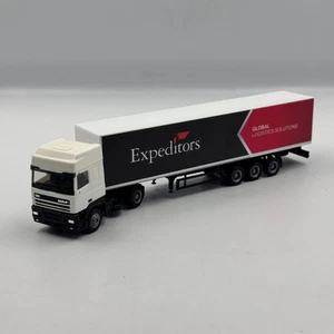DAF 95 with Semitrailer “Expeditors” – Global Freight Forwarding & Supply Chain - Picture 1 of 7