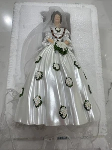 The Royal Wedding Of Queen Victoria By Hamilton Collection - Bild 1 von 5