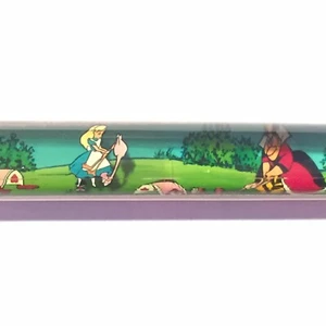 Disney Alicia en el País de las Maravillas Flotante Pluma Llavero Croquet Reina Corazones Gato de Cheshire - Imagen 1 de 8