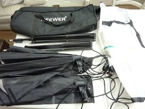 2 x Neewer 220cm Photography Lights, Stands (adjustable tripod), bag - Picture 1 of 10