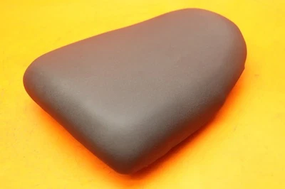 2001-2007 SUZUKI HAYABUSA ЗАДНИЙ ПАССАЖИРСКИЙ ТАНДЕМ СИДЕНЬЕ ПОДУШЕЧКА СЕДЛО * БЕЗ РАЗРЫВОВ * - Изображение 1 из 4