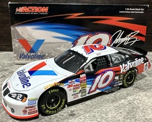 Johnny Benson #10 2003 1/24 Valvoline Pontiac Grand Prix acción Nascar diecast - Imagen 1 de 5