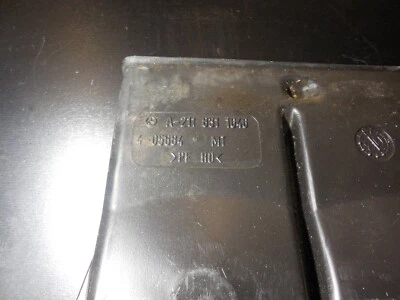 Mercedes Benz E320 2003 tubo de conducto de aire piso derecho A2118311646 Foto 1 de 4