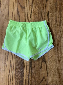 NWT Girls Youth Nike Dri Fit Lined Athletic Shorts Neon Green W/White Size 6 - Picture 1 of 7
