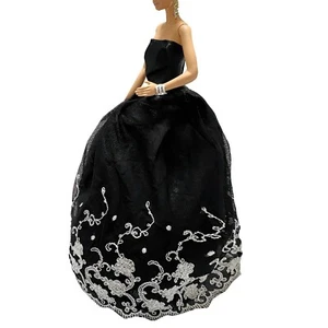 Peregrine schwarz Seide Ballkleid mit Spitzenstickerei für 11,5 cm Puppen - Bild 1 von 2