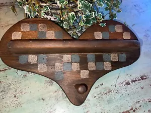 Estante de pared vintage de madera maciza en forma de corazón rústico/acento de granja hecho a mano - Imagen 1 de 5