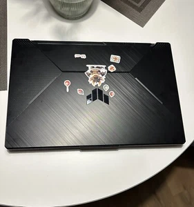 asus tuf gaming A17 - Zdjęcie 1 z 5