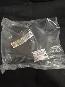 Genuine Toyota Mud Guard LH RR- 76626-0C090 - Bild 1 von 2