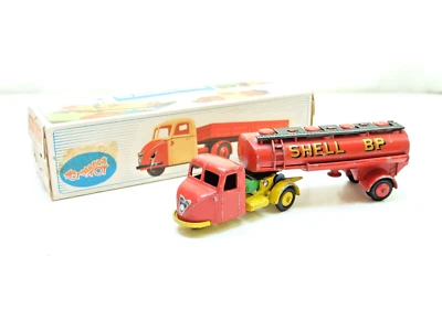 CRESCENT TOYS 1276 SCAMMELL SCARAB SHELL - BP CISTERNA Foto 1 de 4