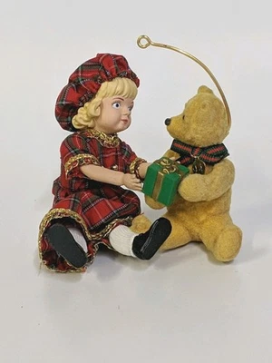 Hallmark Keepsake Ornament Lucinda and Teddy 1994 Edición Especial Victoriano Foto 1 de 4