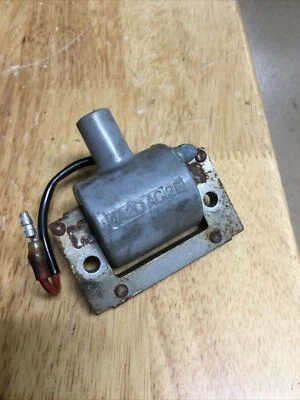 Ignition Coil 1972 1973 1974 1975 John Deere 400 500 600 800 - Image 1 of 2
