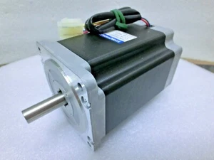 Sanyo Denki SanMotionF SH2863-5113 4A 1.8deg/Step Motor+QEDL-5812 Encoder_,7735 - Picture 1 of 9