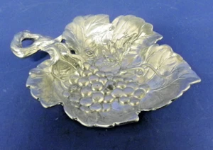 Vintage Arthur Court 1993 hoja de uva pequeño cuenco de aluminio tuercas de caramelo 5" - Imagen 1 de 11