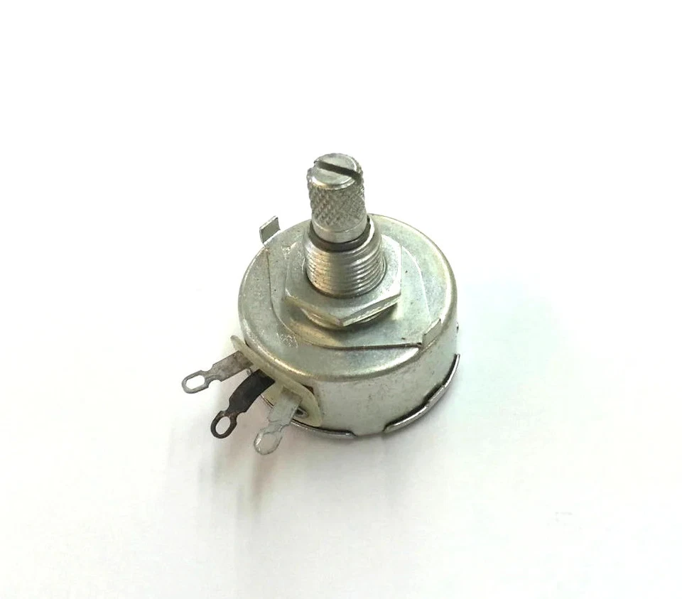 WN050, Centralab 5 Ohm 5 Watt Wire Wound Short Shaft Potentiometer - Image 1 of 1