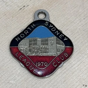 1970 North Sydney Leagues Club Membership Badge -Bears Are Back Great Condition - Picture 1 of 2