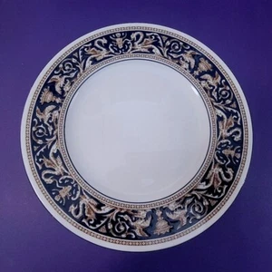 Wedgwood Dark Cobalt Blue Florentine Dinner Plate 10 3/4" 694 - Picture 1 of 5