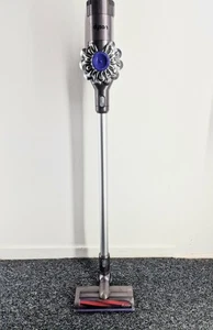 Dyson V6 Animal Cordless Vacuum Cleaner - Picture 1 of 6