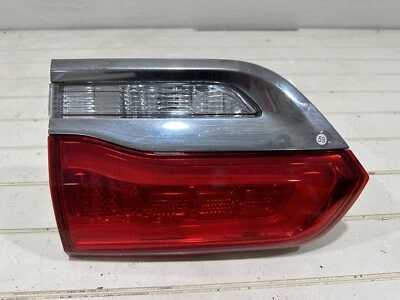 2014-2019 Jeep Grand Cherokee Right Tail Light - P68110046AD - Image 1 of 4