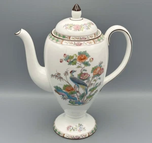 Wedgwood Kutani Crane - 1,3/4 Pint Coffee Pot. - Picture 1 of 2