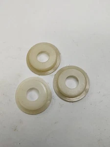 ECHO OEM 131015-21330 Holder Check Valve NOS 3pcs - Picture 1 of 3