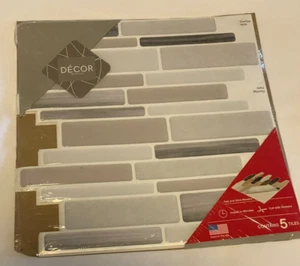 Dekor Peel and Stick Mosaike Mond Linear Faux Fliesen 5er Pack - Bild 1 von 6