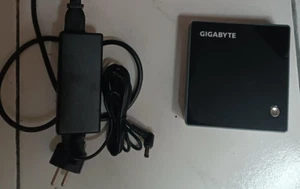GIGABYTE GB-XM14-1037 BRIX Ultra Compact mini PC 128GB / 8GB con WLAN Win10 Pro - Imagen 1 de 9