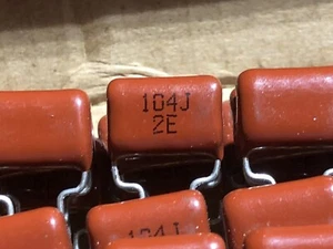(25) 0.1uF 250V 5% RFE Metallized Polypropylene Film Capacitor Radial - Picture 1 of 3
