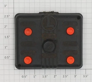 Lionel 165C Gantry Crane Magnet Remote Control w/ Rust & Chipped Cover No Wire - Picture 1 of 2
