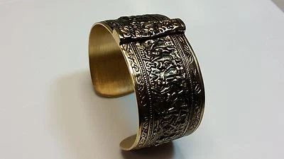 Designer Amy Kahn Russell Wide Carved Design Bronze Cuff Bracelet 7 1/2 Inches - Image 1 of 3