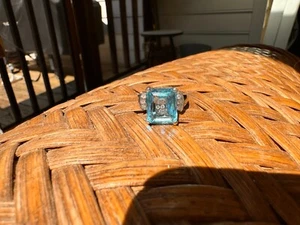 SBT 14k white gold unique ring diamonds in blue glass case rectangle cocktail - Picture 1 of 15