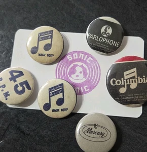NEW Vinyl record collector 6 x badges 25mm & 32mm Vintage style - Picture 1 of 3